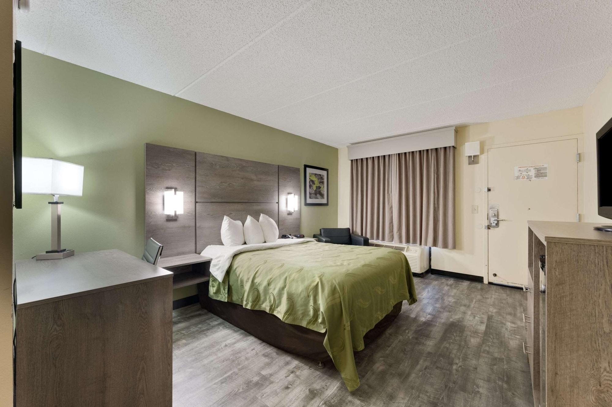 Quality Inn Airport - Southeast Irondale Exteriér fotografie