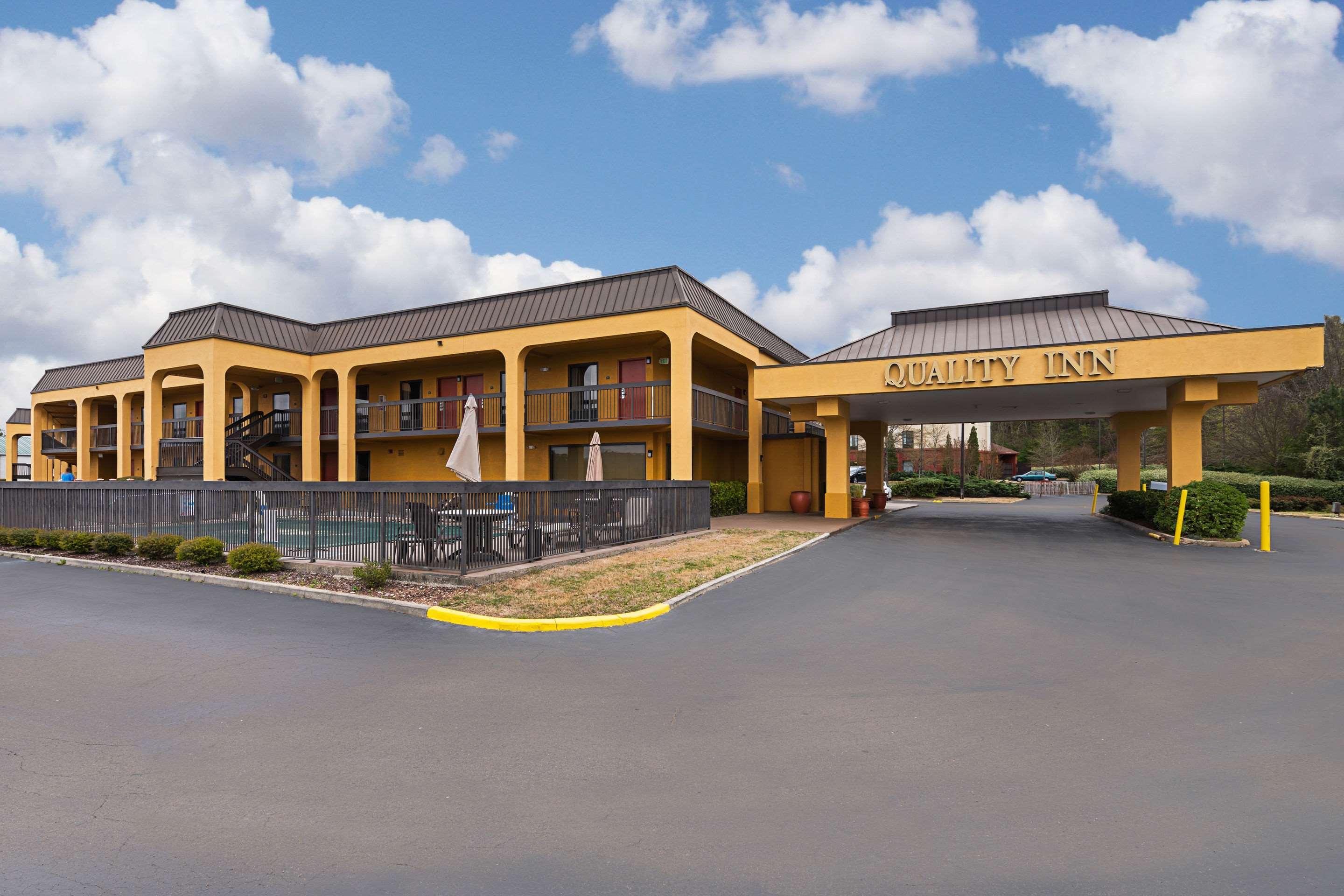 Quality Inn Airport - Southeast Irondale Exteriér fotografie
