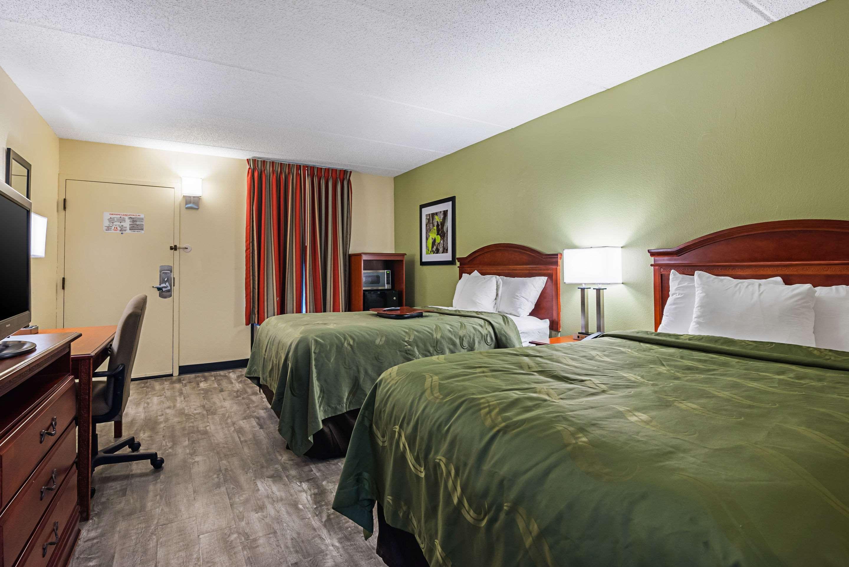 Quality Inn Airport - Southeast Irondale Exteriér fotografie