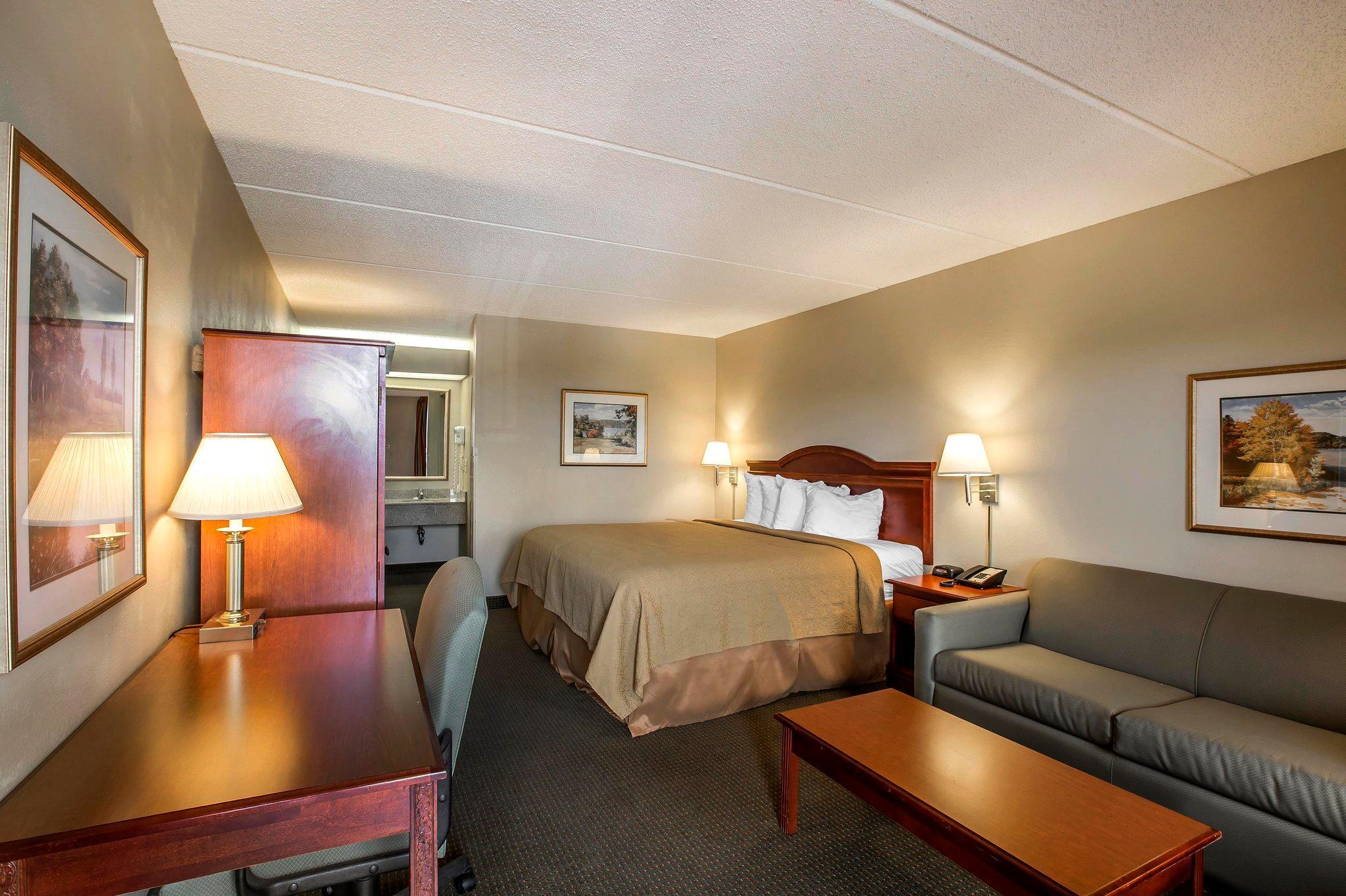 Quality Inn Airport - Southeast Irondale Exteriér fotografie