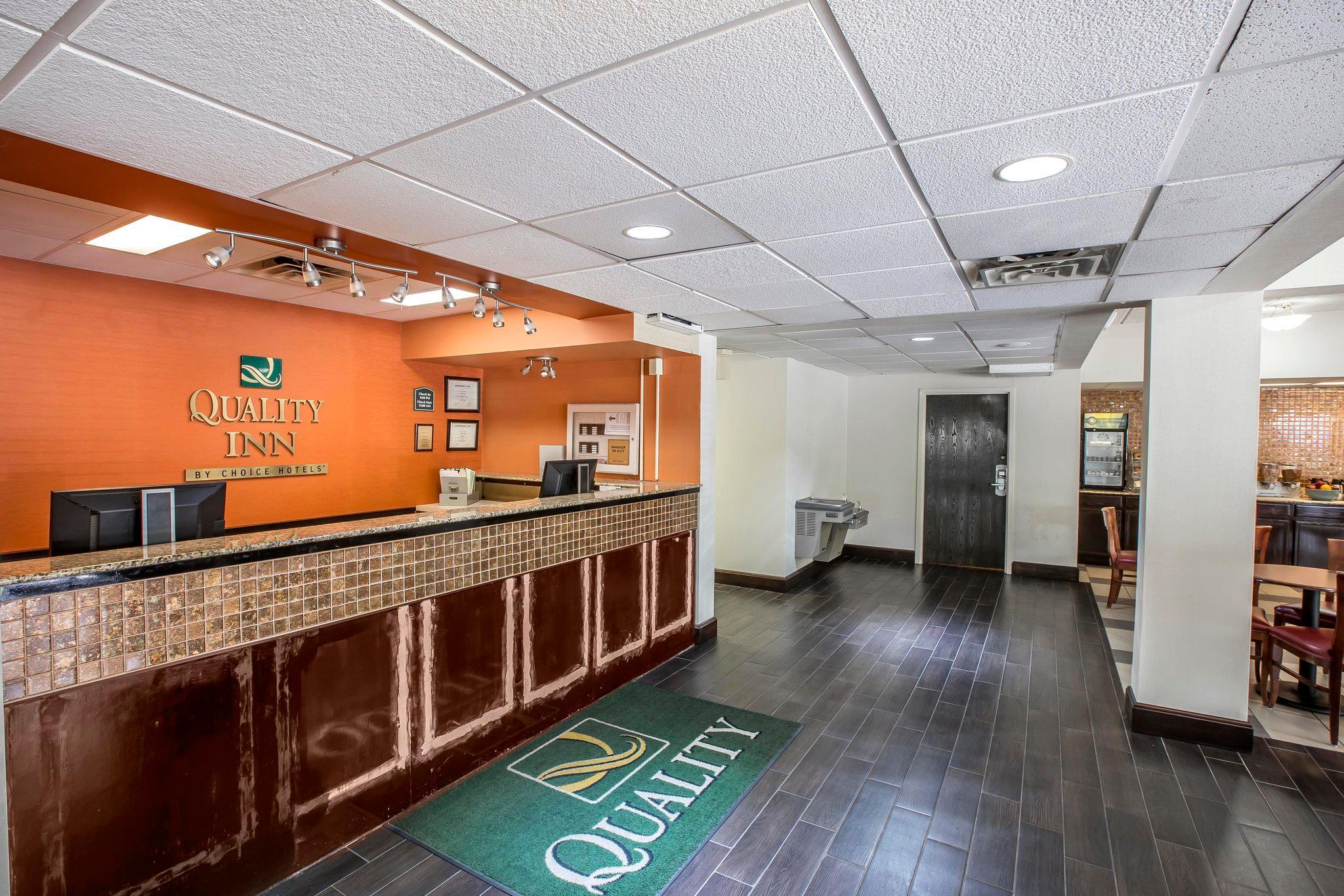 Quality Inn Airport - Southeast Irondale Exteriér fotografie