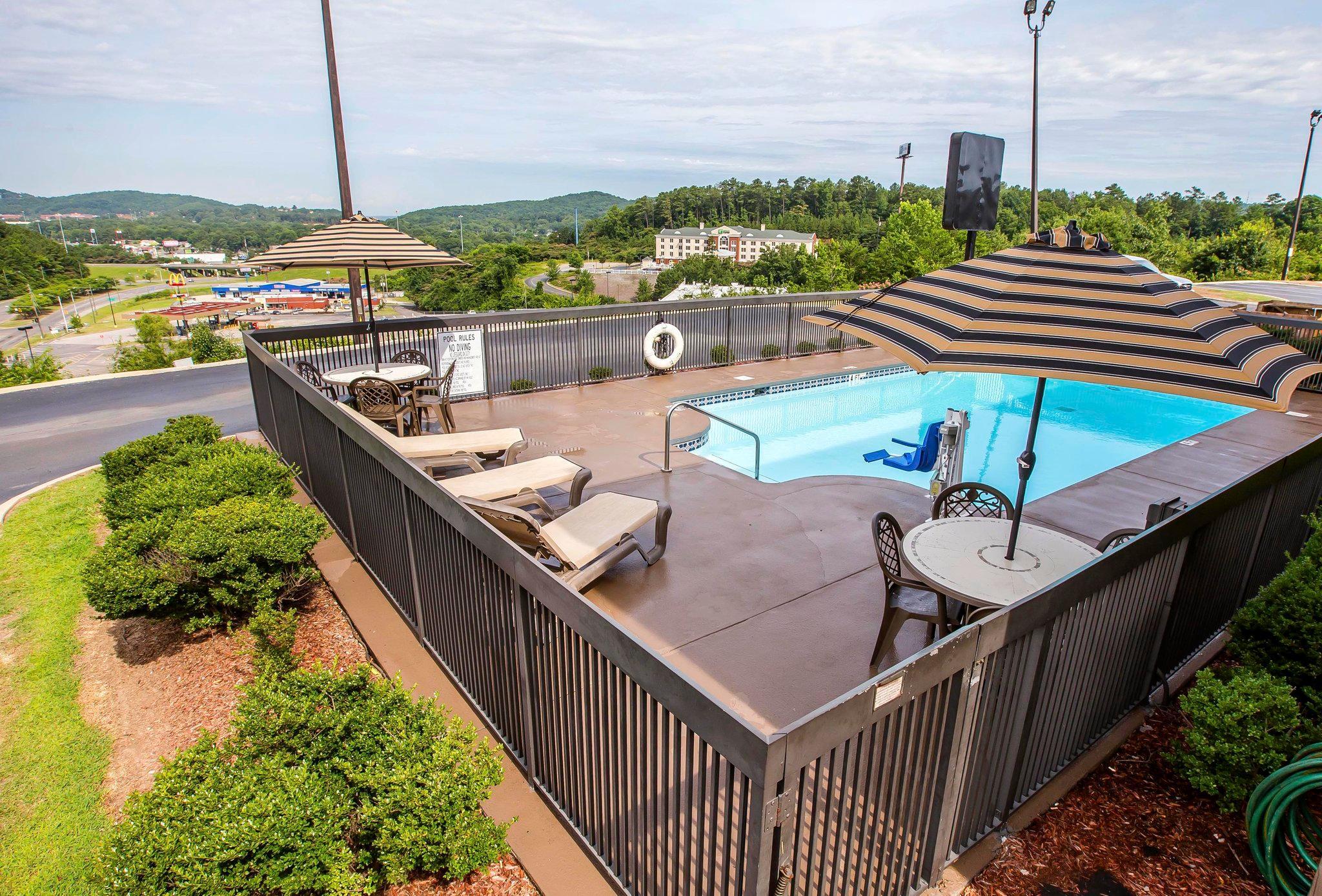 Quality Inn Airport - Southeast Irondale Exteriér fotografie